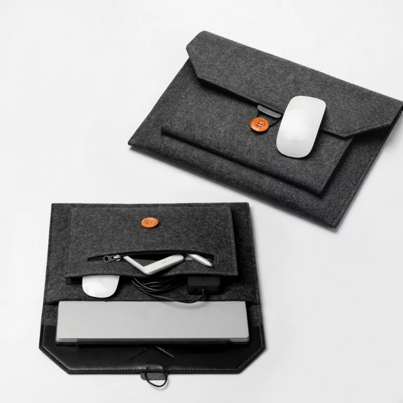 Beschermende vilten envelop laptoptas